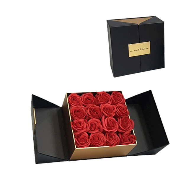 Luxury Gift box with rose flowers