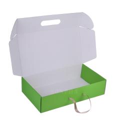 Custom mailer box